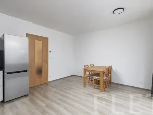 Pronájem bytu 1+kk, Praha - Stodůlky, Toufarova, 33 m2