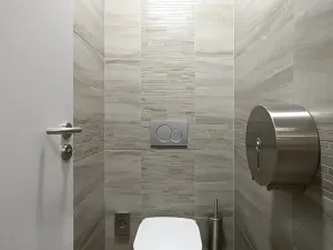 Pronájem kanceláře, Praha - Vinohrady, Šafaříkova, 86 m2