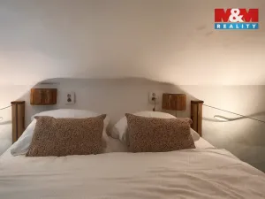 Pronájem bytu 1+kk, Praha, Polská, 32 m2