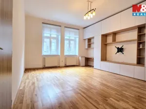 Prodej bytu 2+1, Ostrava - Moravská Ostrava, Veleslavínova, 68 m2