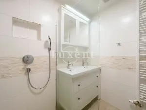 Pronájem bytu 2+kk, Praha, Formanská, 68 m2