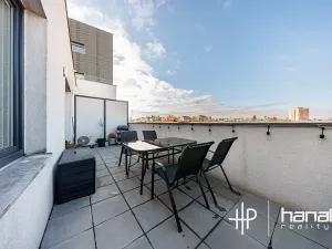 Prodej bytu 2+kk, Olomouc, Wolkerova, 61 m2