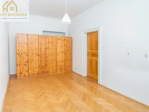 Prodej bytu 2+1, Hradec Králové, Pospíšilova, 69 m2