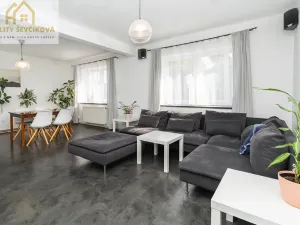 Prodej rodinného domu, Nechanice, 180 m2