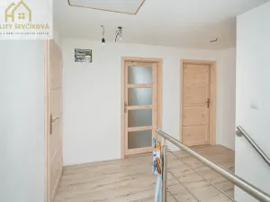 Prodej rodinného domu, Nechanice, 180 m2