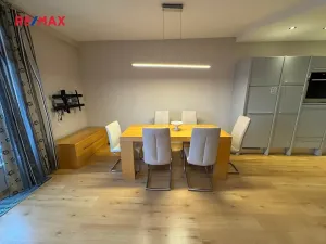 Pronájem bytu 3+kk, Praha - Strašnice, Vinohradská, 96 m2