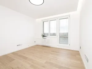 Pronájem bytu 1+kk, Ostrava, Gen. Janouška, 27 m2