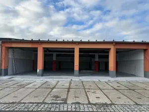 Pronájem skladu, Domažlice, Petrovická, 340 m2