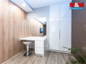 Pronájem bytu 2+kk, Praha - Stodůlky, Svitákova, 54 m2