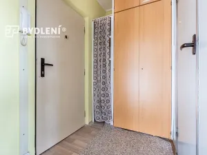 Prodej bytu 1+1, Hrob, Rybniční, 27 m2