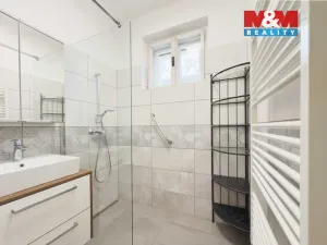 Prodej rodinného domu, Žabeň, 180 m2