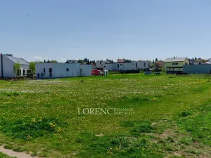 Prodej pozemku, Praha - Kbely, Ponikelská, 707 m2