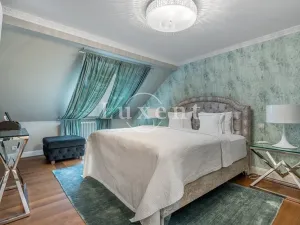 Prodej bytu 4+kk, Karlovy Vary, Vřídelní, 162 m2