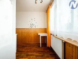 Prodej bytu 3+1, Volary, Sídl. Míru, 67 m2