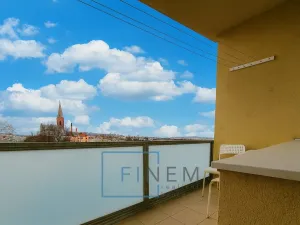 Pronájem bytu 1+1, Kralupy nad Vltavou, sídl. Hůrka, 30 m2