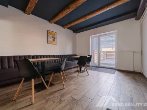 Pronájem restaurace, Otrokovice, Dr. E. Beneše, 237 m2