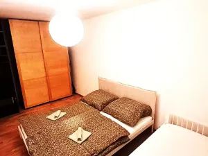 Prodej bytu 2+kk, Praha - Smíchov, Grafická, 49 m2