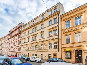 Prodej bytu 2+kk, Praha - Smíchov, Grafická, 49 m2