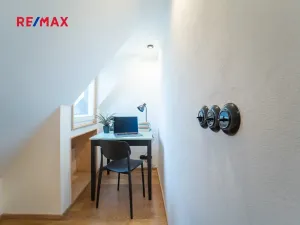 Prodej bytu 1+kk, Praha - Holešovice, Veverkova, 40 m2