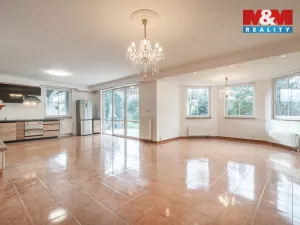 Prodej rodinného domu, Nenačovice, 240 m2