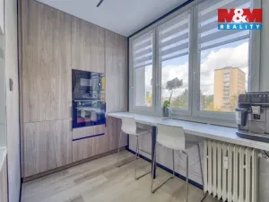 Prodej bytu 3+1, Plzeň - Skvrňany, Vojanova, 72 m2