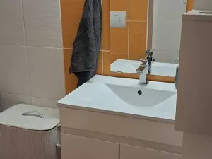 Prodej bytu 2+kk, Kroměříž, náměstí Míru, 52 m2