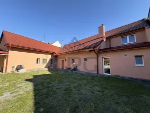 Prodej rodinného domu, Vážany, 210 m2