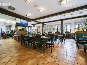 Prodej apartmánu, Račice-Pístovice, 304 m2