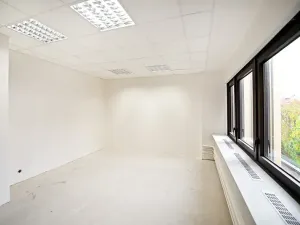 Pronájem kanceláře, Praha, 240 m2