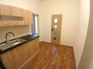 Pronájem bytu 1+1, Ostrava, Erbenova, 34 m2