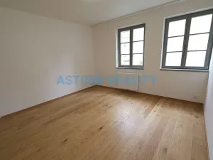 Pronájem bytu 3+kk, Praha - Dejvice, U Matěje, 109 m2