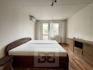 Pronájem bytu 1+1, Brno, Foltýnova, 38 m2
