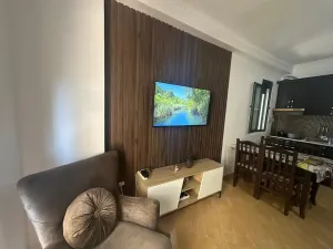 Prodej bytu 1+1, Mali Robit, Mali i Robit, Albánie, 63 m2