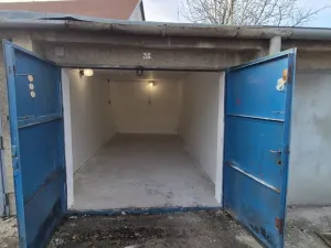 Pronájem garáže, Ostrava, V Zahradách, 19 m2
