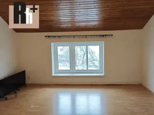 Pronájem bytu 1+1, Ostrava, Jaklovecká, 34 m2