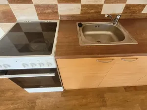 Pronájem bytu 1+kk, Ústí nad Labem, Hradiště, 39 m2