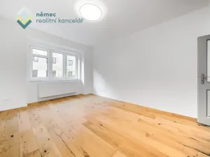 Pronájem bytu 1+1, Praha - Vysočany, Kolbenova, 35 m2