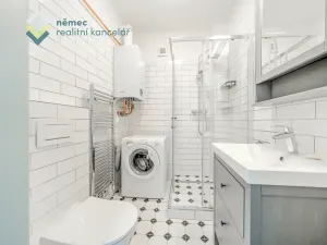 Pronájem bytu 1+1, Praha - Vysočany, Kolbenova, 35 m2