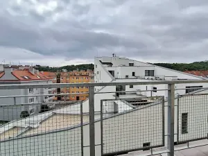 Pronájem bytu 2+1, Praha - Smíchov, Podbělohorská, 41 m2