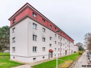 Pronájem bytu 3+1, Praha - Čakovice, U Párníků, 54 m2