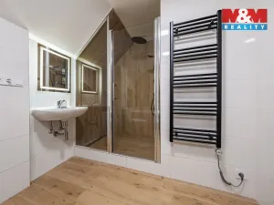 Prodej rodinného domu, Jehnědí, 189 m2