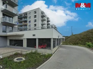 Prodej garážového stání, Praha, Čerpadlová, 33 m2