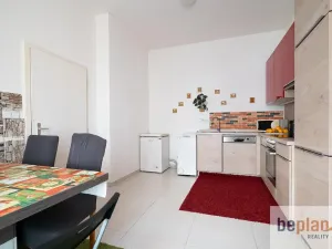 Prodej bytu 3+1, Mariánské Lázně, Lesní, 86 m2