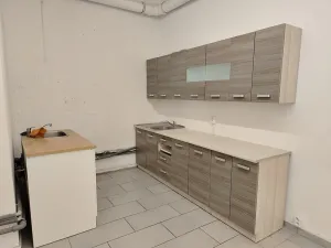 Pronájem obchodního prostoru, Praha - Vršovice, Altajská, 145 m2