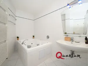 Pronájem bytu 2+kk, Praha - Zbraslav, Jaromíra Vejvody, 75 m2