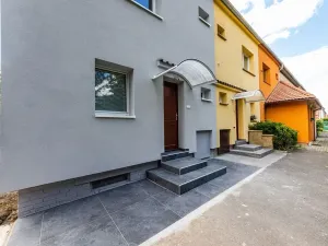 Prodej rodinného domu, Praha - Strašnice, Úvalská, 117 m2