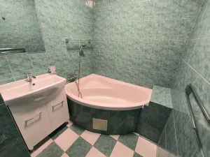 Pronájem bytu 2+1, Ústí nad Labem, Ladova, 62 m2