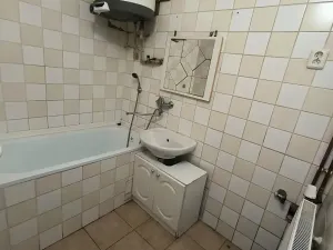 Pronájem bytu 1+1, Chabařovice, 40 m2