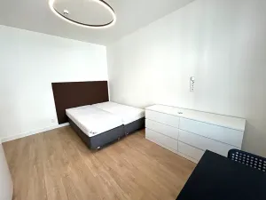 Pronájem bytu 1+kk, Praha - Vysočany, Poděbradská, 26 m2