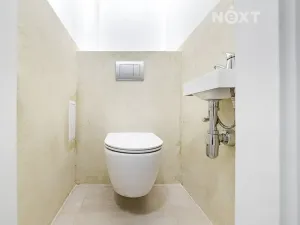 Pronájem bytu 2+kk, Praha - Nusle, Na Jezerce, 51 m2